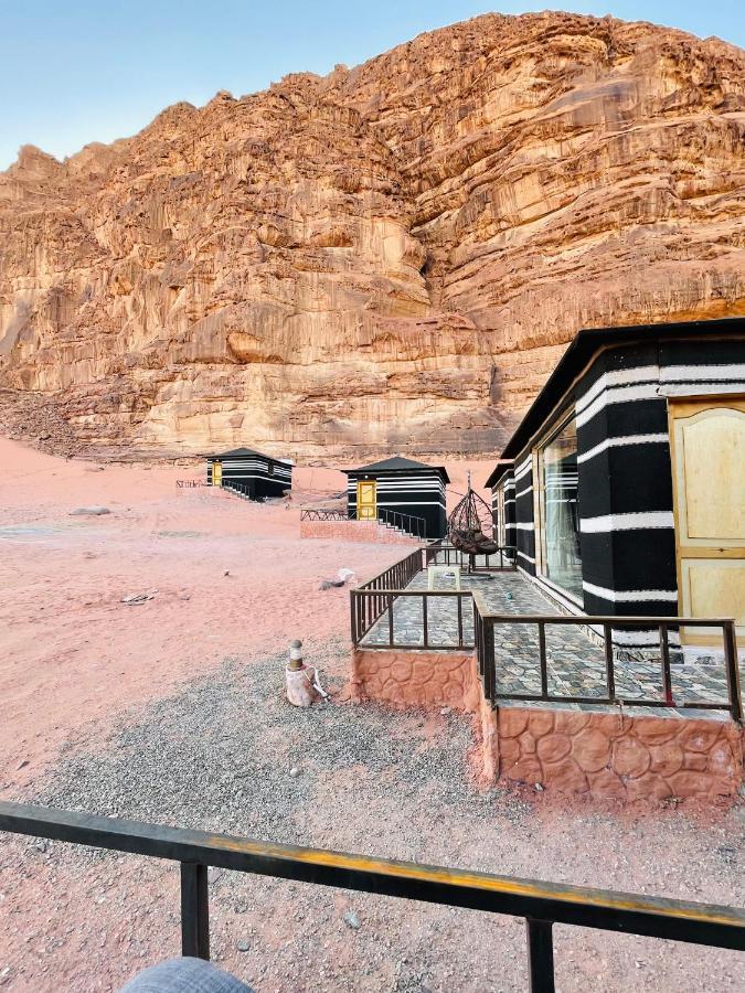 Wadi Rum Quiet Camp 外观 照片