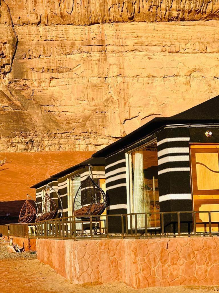 Wadi Rum Quiet Camp 外观 照片